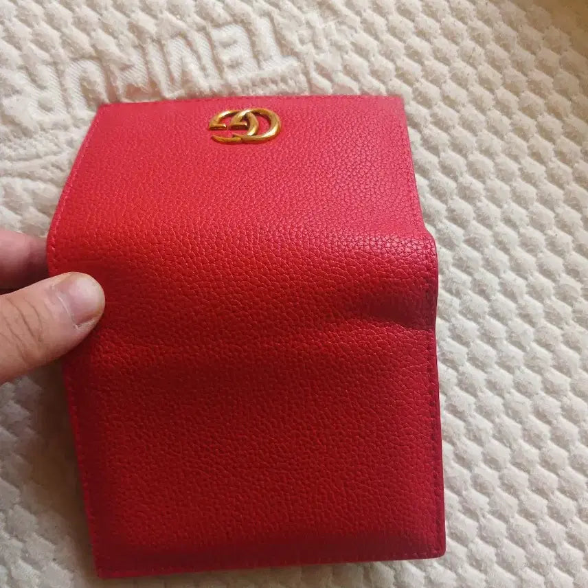 [BUNJANG] Gucci Red Leather Wallet with Gold GG Logo / 구찌 지갑 레드