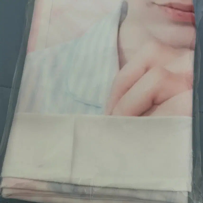 [BUNJANG] NCT WISH Yushi Birthday Cafe Lucky Draw Pillow Cover / 엔시티 위시 유우시 생일카페 생카 럭드 비공굿 베개커버
