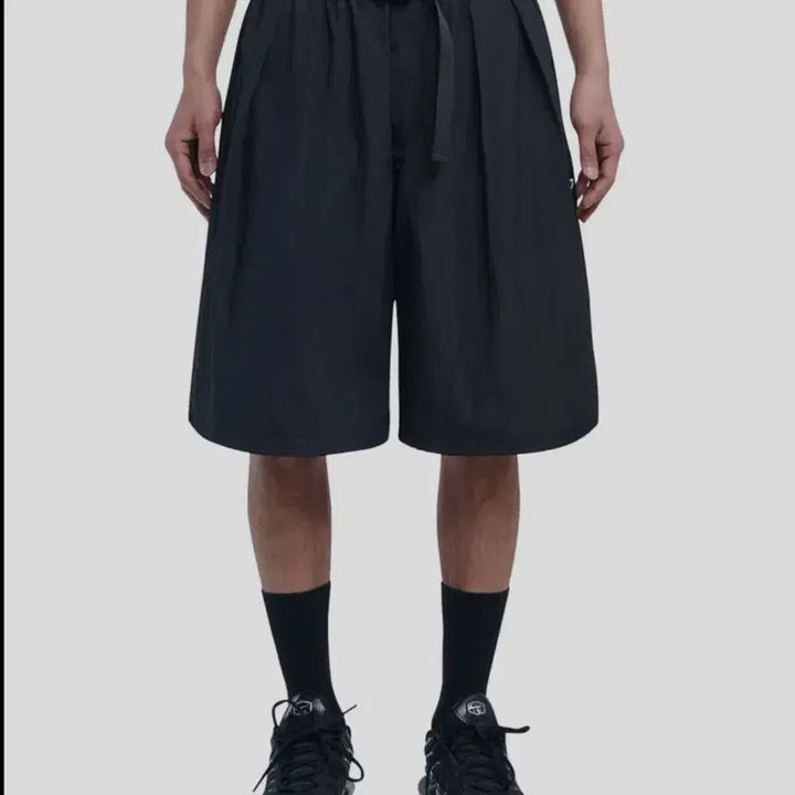 [BUNJANG] Nomad Manual Breeze Belted Shorts - Black / 노매뉴얼 BREEZE BELTED SHORTS - BLACK