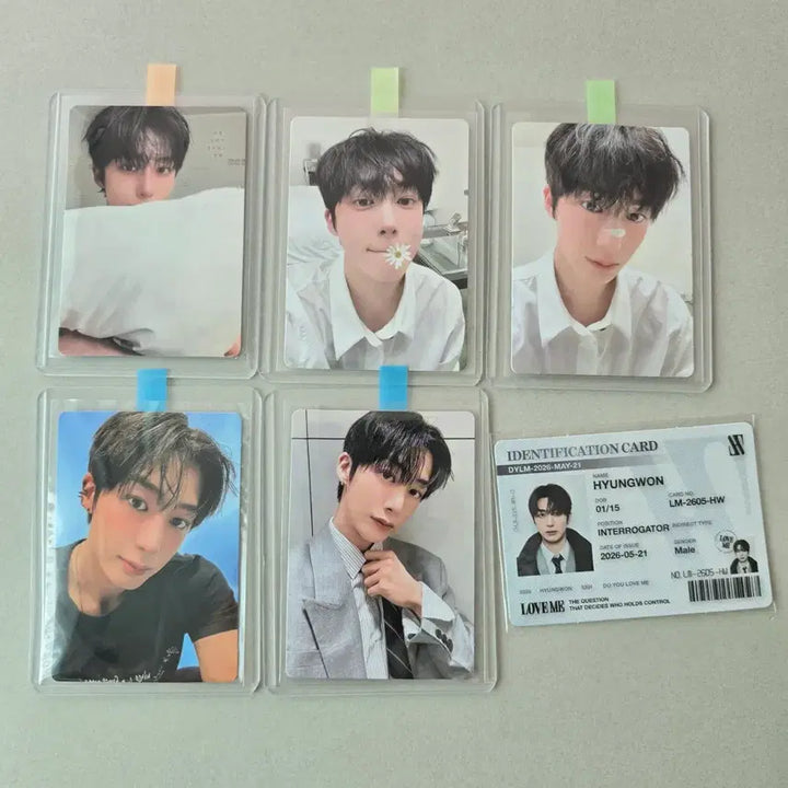 [BUNJANG] MONSTA X Hyungwon Lucky Draw Photocard &amp; ID Card Bundle Set / 형원 스스퀘특전 + 앨범 포카+아이디카드 일괄