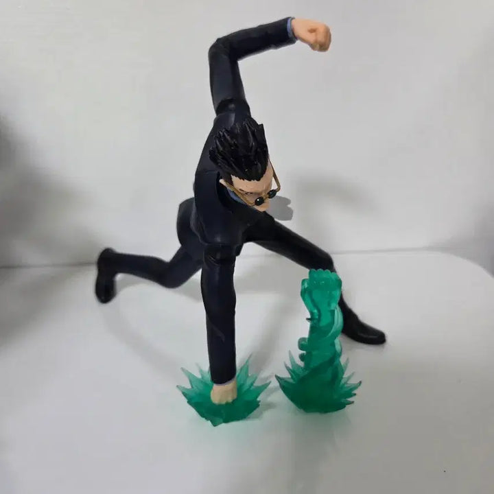 [BUNJANG] Hunter x Hunter Leorio Punch Figure / 헌터헌터 레오리오 펀치 피규어 박스 없음