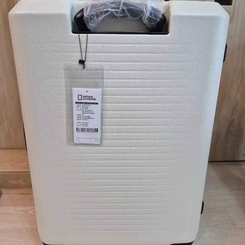 [BUNJANG] National Geographic Venta 24-Inch Cargo Suitcase + Flight Cover (New) / 내셔널지오그래픽 벤타 캐리어 24인치 화물용 + 항공커버 새제품