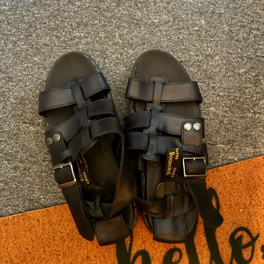 [BUNJANG] Dr. Martens Black Leather Fisherman Sandals (275-280) / 275-280 닥터마틴 블랙 가죽 스트랩 피셔맨 샌들