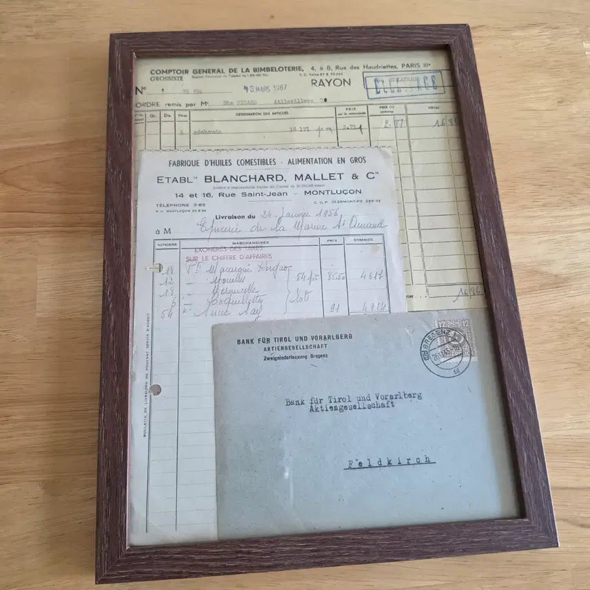 [BUNJANG] French Vintage Receipt Frame with Austrian Post Envelope / 프랑스빈티지소품 빈티지영수증액자 유럽빈티지액자 빈티지영수증 우편엽서 유럽엔틱