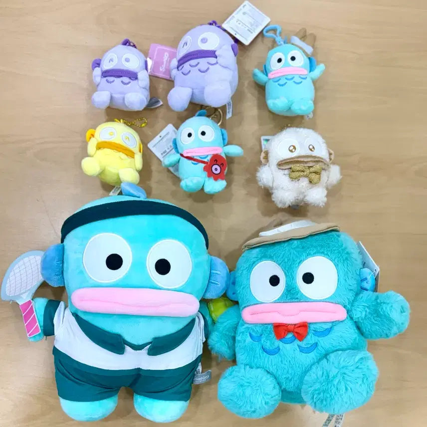 [BUNJANG] Sanrio Hangyodon Medium Plush Keychain Doll / Sanrio 산리오 한교동 중형인형뽑기열쇠가방고리 키링인형(개당