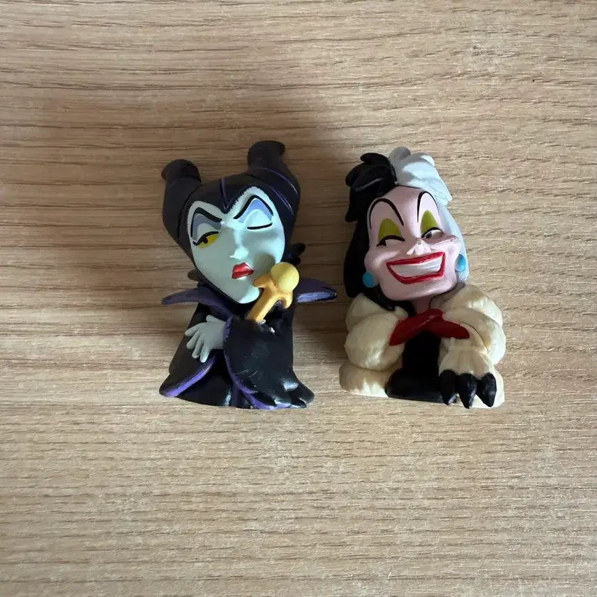 [BUNJANG] Disney Villains Shoulder Huggers Set / 디즈니 빌런즈 어깨쿵 2종
