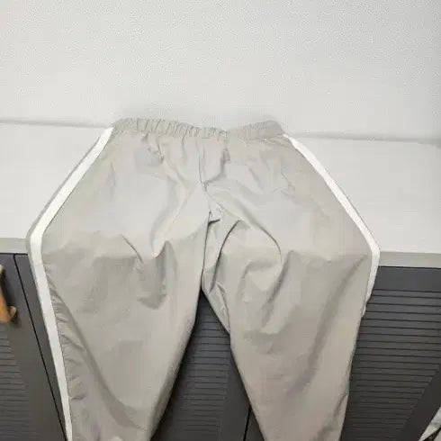 [BUNJANG] Adidas Woven Modern Sports Lightweight Pants / 아디다스 우븐 모던 스포츠 경량 팬츠