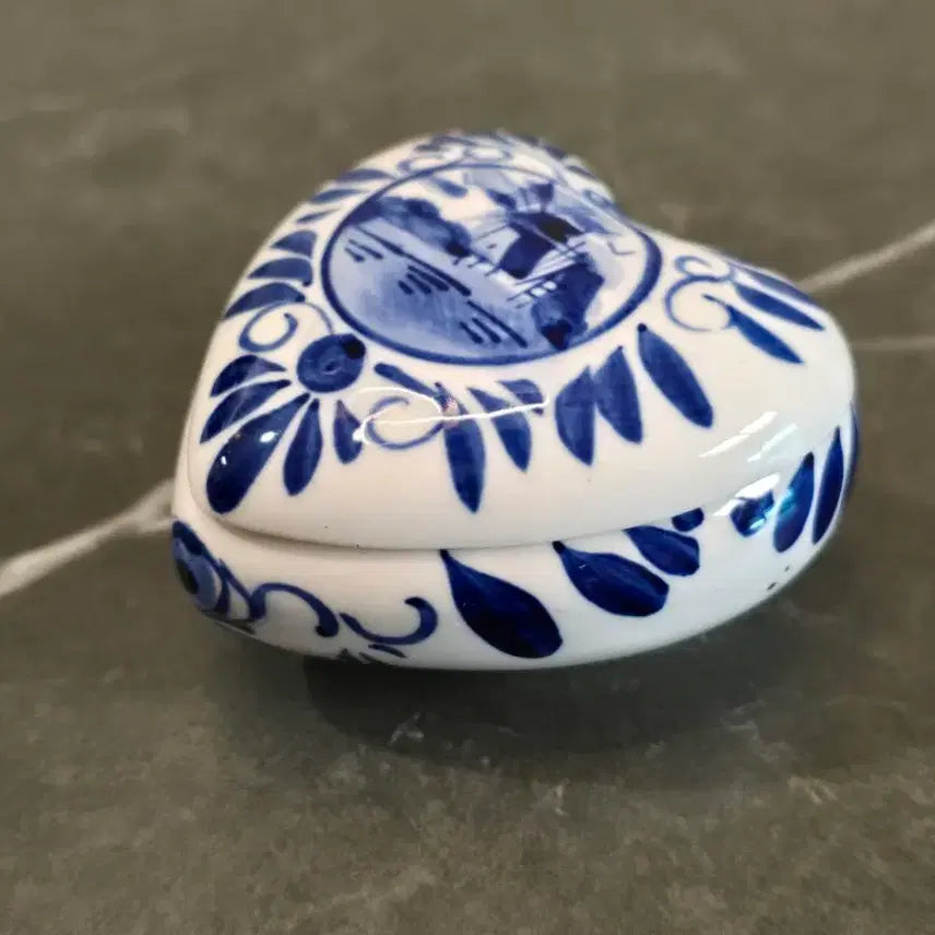 [BUNJANG] Delft Blue Heart Ceramic Trinket Box / 네덜란드 델프트 블루 Delft Blue 하트 도자기 트링켓 박스