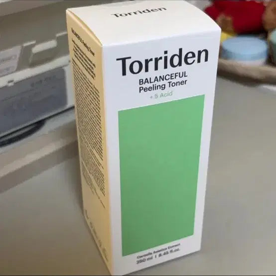 [BUNJANG] Torriden Balanceful Cica Exfoliating Toner 250ml / 미개봉/ 토리든 밸런스풀 시카 각질 토너 250ml