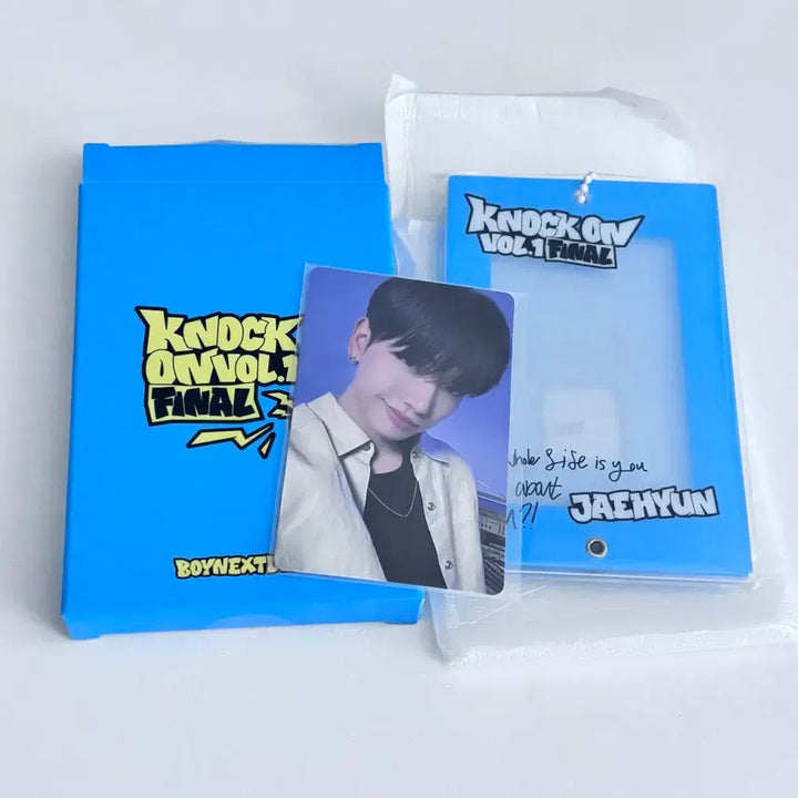 [BUNJANG] BOYNEXTDOOR Myung Jae Hyun Knock on Photofram Photocard / 보이넥스트도어 보넥도 명재현 Knock on 포토프레임 포카
