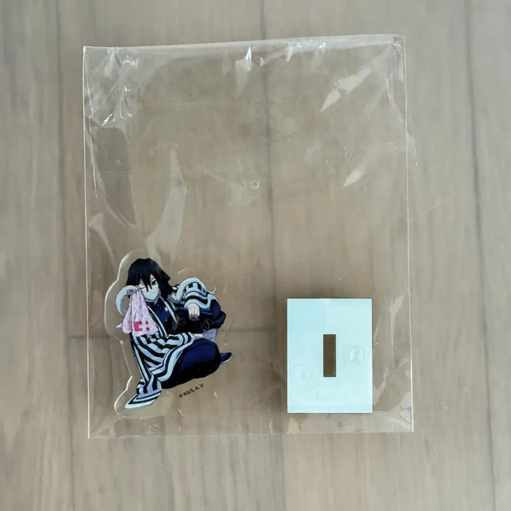 [BUNJANG] Kimetsu no Yaiba Obanai Iguro "Zashou" Acrylic Standee Bundle Set / 귀멸의 칼날 이구로 오바나이 좌상 아크릴+1종