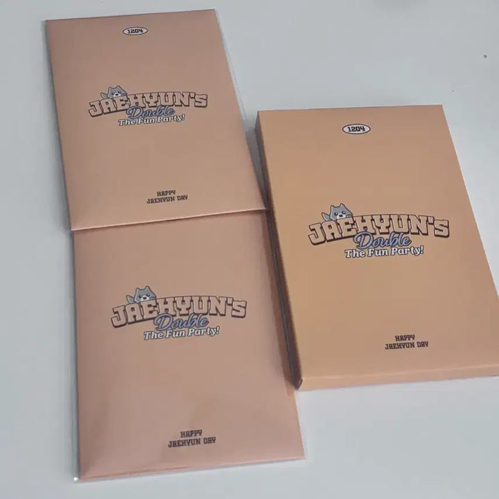 [BUNJANG] BOYNEXTDOOR Myung Jae Hyun Birthday Photocard Set &amp; Acrylic Stand Set / 보이넥스트도어 명재현 생일 포토 세트 party room 버전 미개봉
