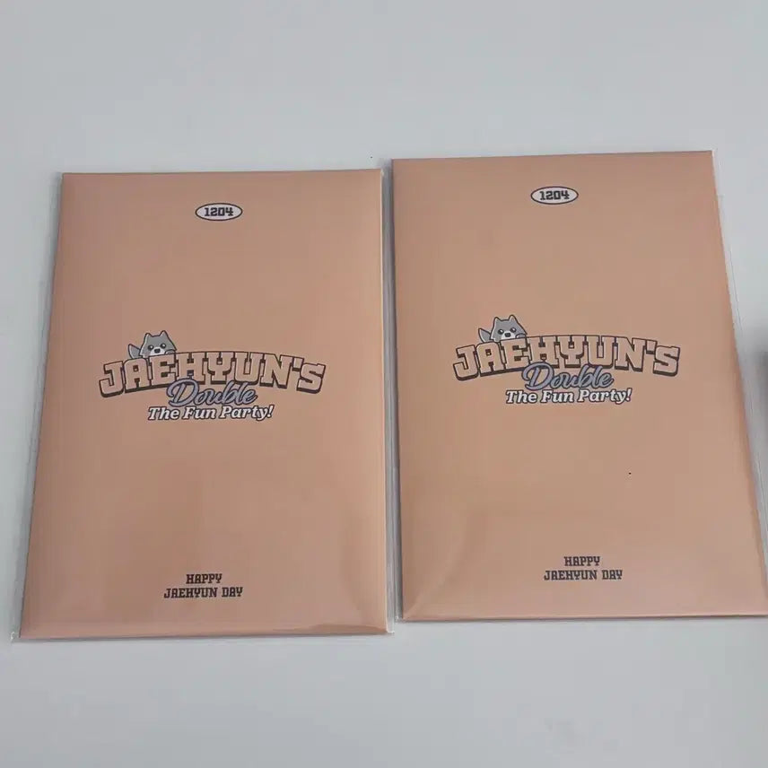 [BUNJANG] BOYNEXTDOOR Myung Jae Hyun Birthday Photocard Set &amp; Acrylic Stand Set / 보이넥스트도어 명재현 생일 포토 세트 party room 버전 미개봉