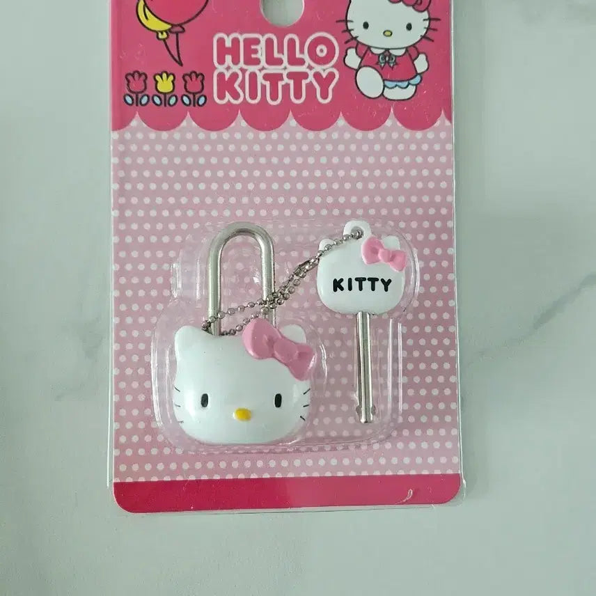 [BUNJANG] Vintage Sanrio Hello Kitty Classic Lock Set / 빈티지 산리오 헬로키티 고전 키티 자물쇠 세트 새제품