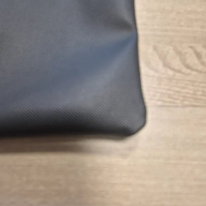 [SOLD OUT] 라코스테 클러치백 블랙