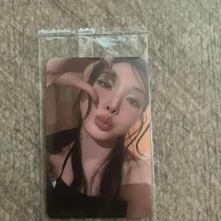[BUNJANG] IOI Chung Ha Ktown4u POB Photocard / 아이오아이 청하 케타포 미공포 판매