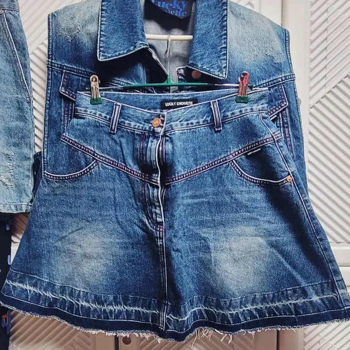 [BUNJANG] Lucky Chouette Denim Vest Skirt Set / 럭키슈에뜨 청 조끼 스커트 세트