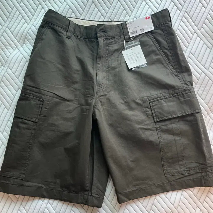 [BUNJANG] Uniqlo JW Anderson Cargo Shorts Olive M / 유니클로 jw앤더슨 카고 쇼츠 올리브 m