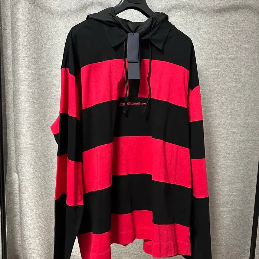 [BUNJANG] Juun.J Layered Hoodie Rugby Polo Shirt Black Red L / 준지 레이어드 후드 럭비 카라티 검빨 (L)
