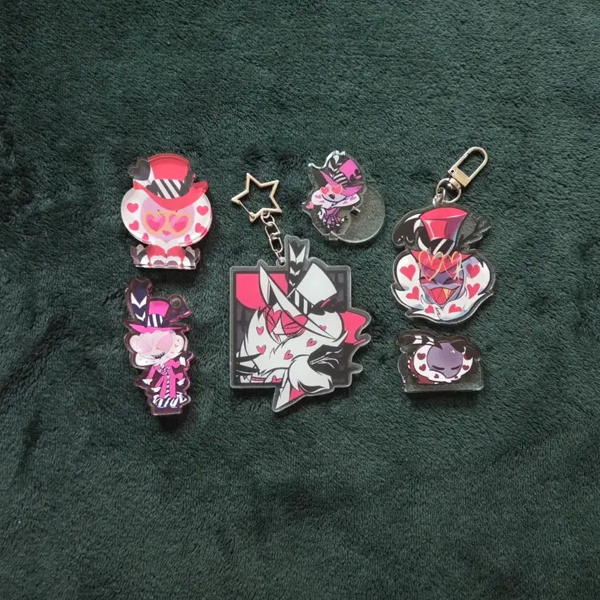 [BUNJANG] Hasbeen Hotel Valentino Acrylic Merch Bundle / 해즈빈 호텔 발렌티노 아크릴류 비공굿 굿즈 (코롯토, 키링, 스탠드)