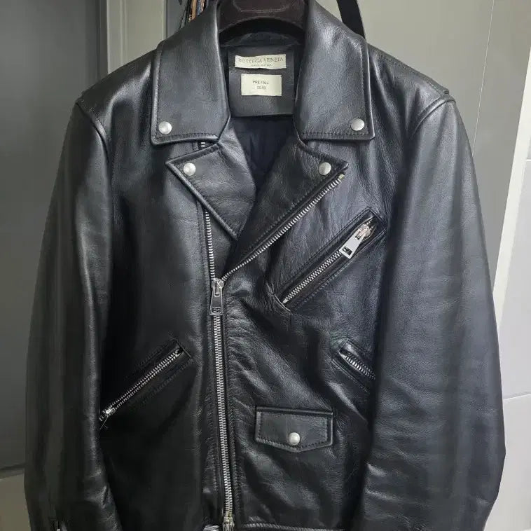 [SOLD OUT] 보테가베네타 19시즌 다니엘 리 라이더 자켓 46(95-100)