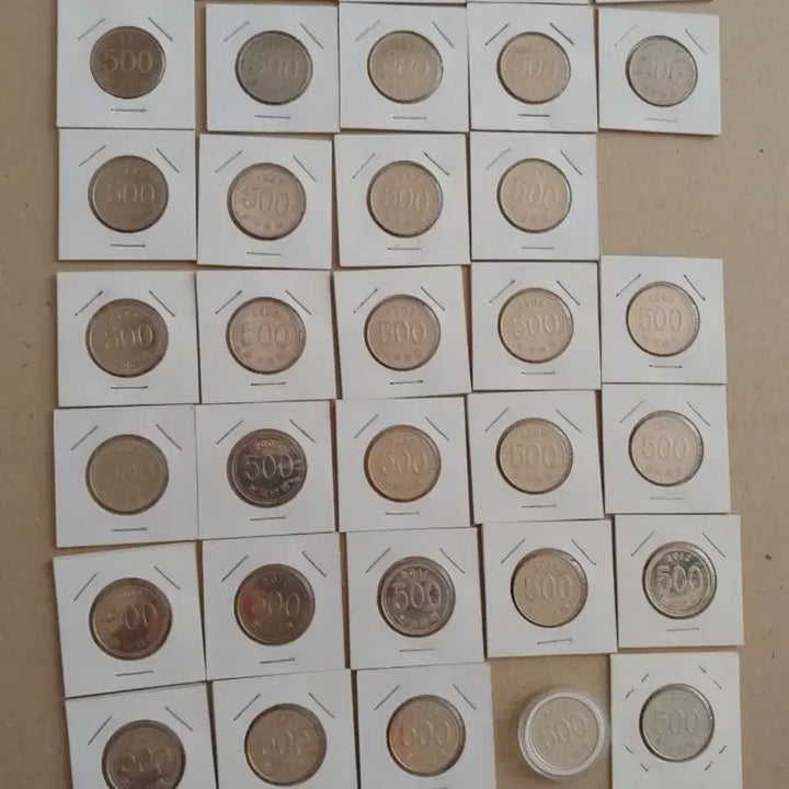[BUNJANG] 1982-2019 500 Won Coin Collection (Excluding 1998) / 1982년 ~ 2019년 500원 상태 좋은 동전 모음(1998년제외)