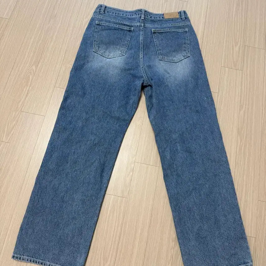 [SOLD OUT] [30-32] 세미와이드핏 데님 진 청바지
