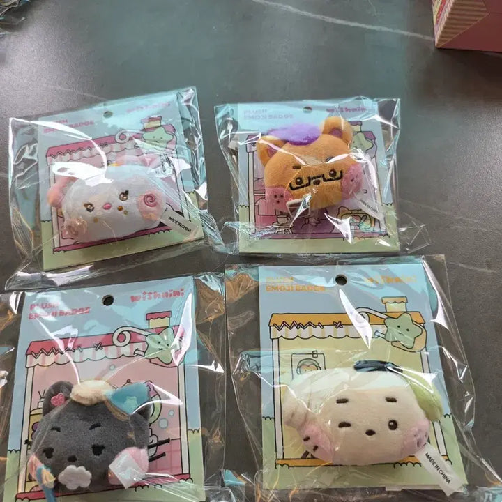 [BUNJANG] NCT WISH WishniNi Badge Set / 엔시티위시 위시니니 뱃지 시오닝 쿠리 룐룐 팡이
