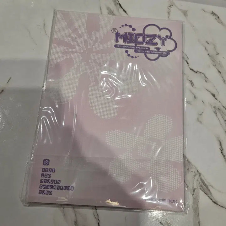 [SOLD OUT] itzy 있지 공식5기 믿지 플라워랩 flower lab 포토북