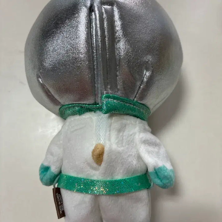 [BUNJANG] DAY6 Denimals 2019 First Edition Don Doll + Spacesuit / 데이식스 데니멀즈 2019초판 돈 인형+우주복