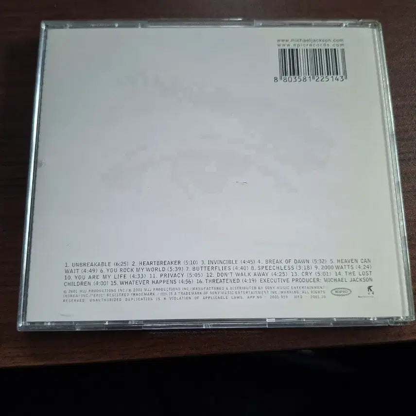 [BUNJANG] Michael Jackson Invincible CD Album / 마이클잭슨 Invincible CD