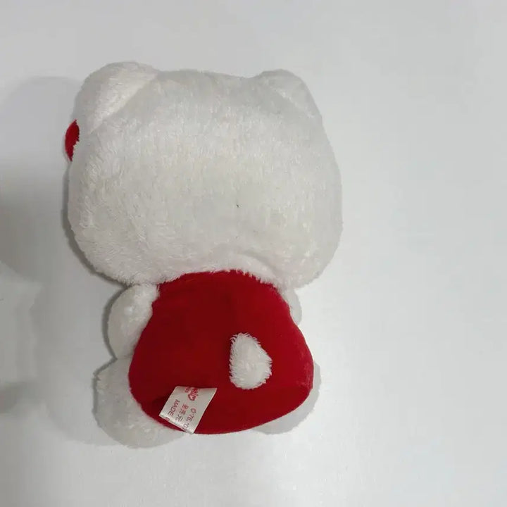 [BUNJANG] Vintage Sanrio Hello Kitty Strawberry Plush / 고전인형 산리오 헬로키티 딸기인형