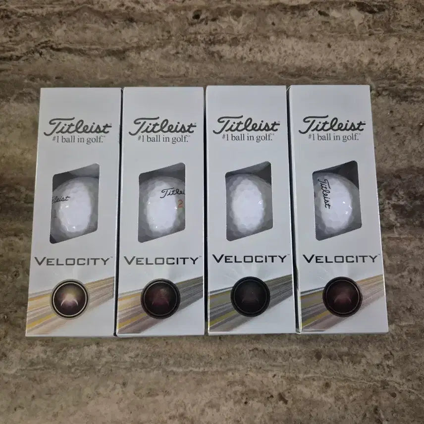 [BUNJANG] Titleist Velocity Golf Balls 3-Ball Pack (4 Boxes) / 타이틀리스트 벨로시티 골프공 3구 4박스