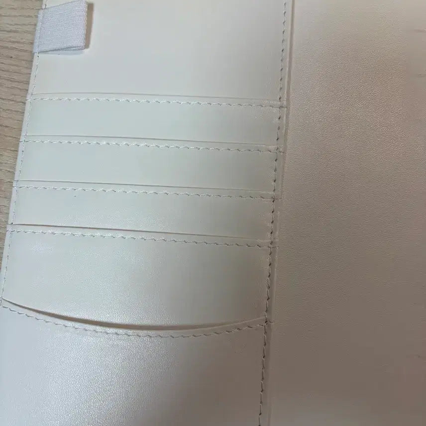 [BUNJANG] White Macaron Binder / 흰색 마카롱 바인더 양도