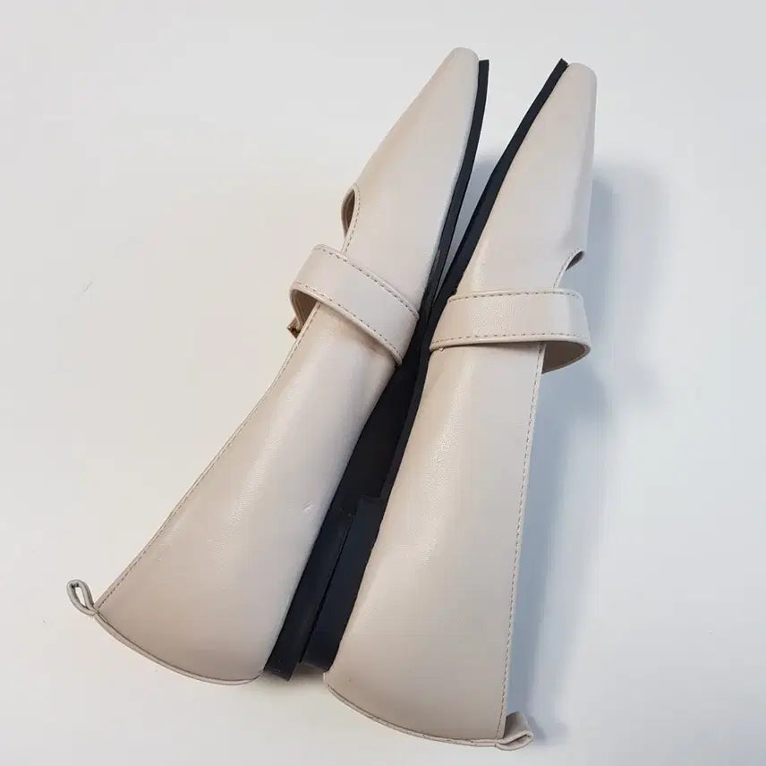 [BUNJANG] Sobo Flat Mary Jane Shoes (Beige) / 소보 플랫 메리제인 230~볼없는 235 새것