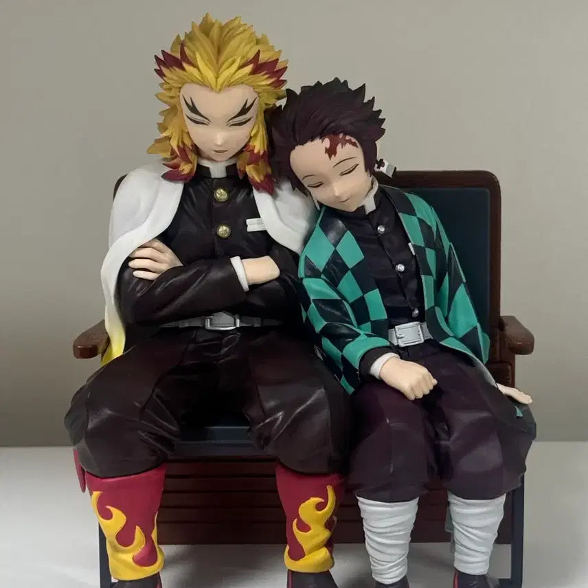 [BUNJANG] Demon Slayer Kimetsu no Yaiba Ichiban Kuji Connected Trajectories Kyojuro Rengoku Tanjiro Figure / 오늘만 택포) 귀멸의 칼날 제일복권 이어진 궤적 렌고쿠 탄지로 피규어