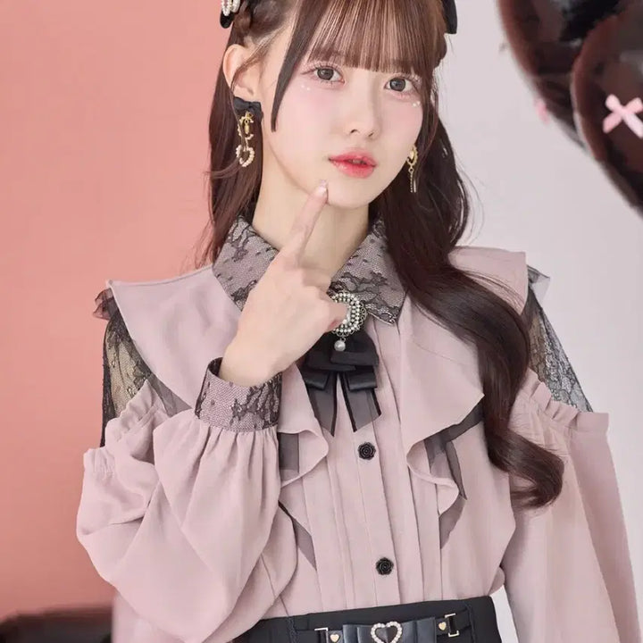 [BUNJANG] Rosita Ruffle Blouse / 로지타 러플 블라우스 재판