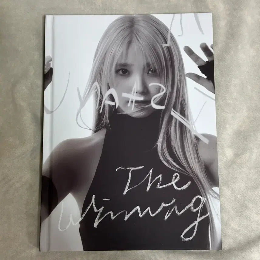[BUNJANG] IU The Winning Mini Album Bundle Set / 아이유 The Winning 포토북 앨범 일괄 판매합니다.