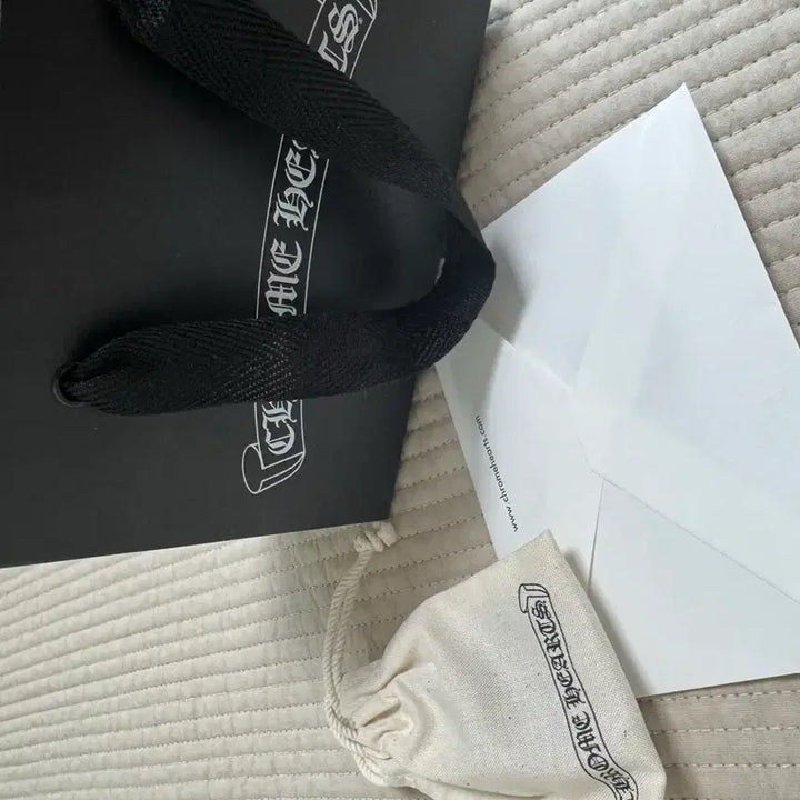 [SOLD OUT] OS) 크롬하츠 실리크롬 플레어 펜던트 블랙