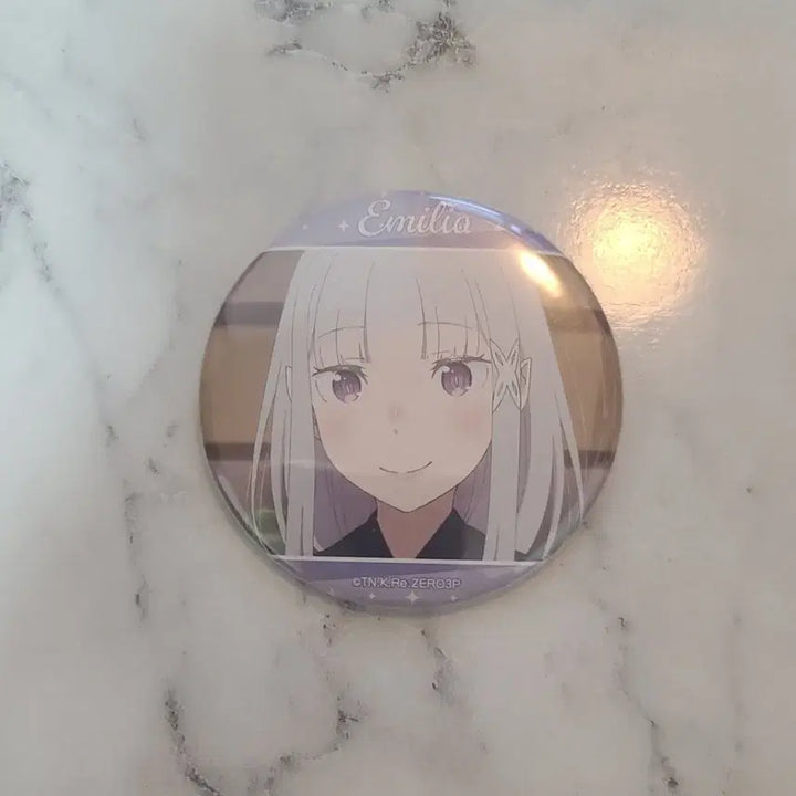 [BUNJANG] Re:Zero Starting Life in Another World Emilia Can Badge / 리제로 리제로부터 시작하는 이세계 생활 캔뱃지 에밀리아