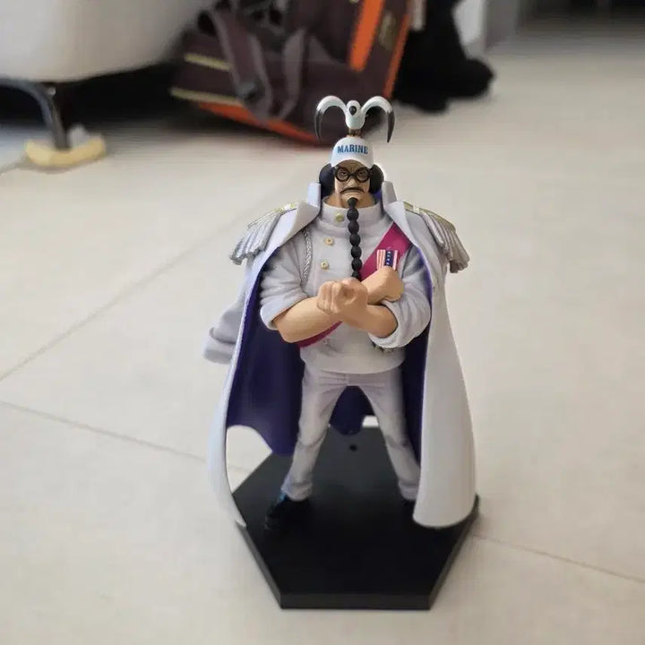 [BUNJANG] One Piece Sengoku DXF Figure + World Collectable Figure Set / 원피스) 해군대장 센고쿠 DXF + 월콜 박스X