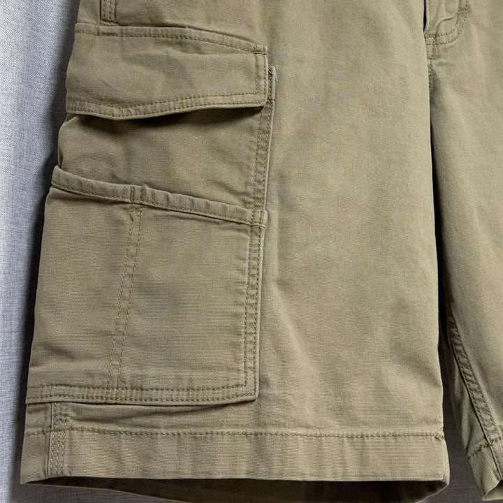 [BUNJANG] Carhartt Relaxed Fit Cargo Shorts Beige W34 / 칼하트 릴렉스핏 카고 반바지 베이지 W34