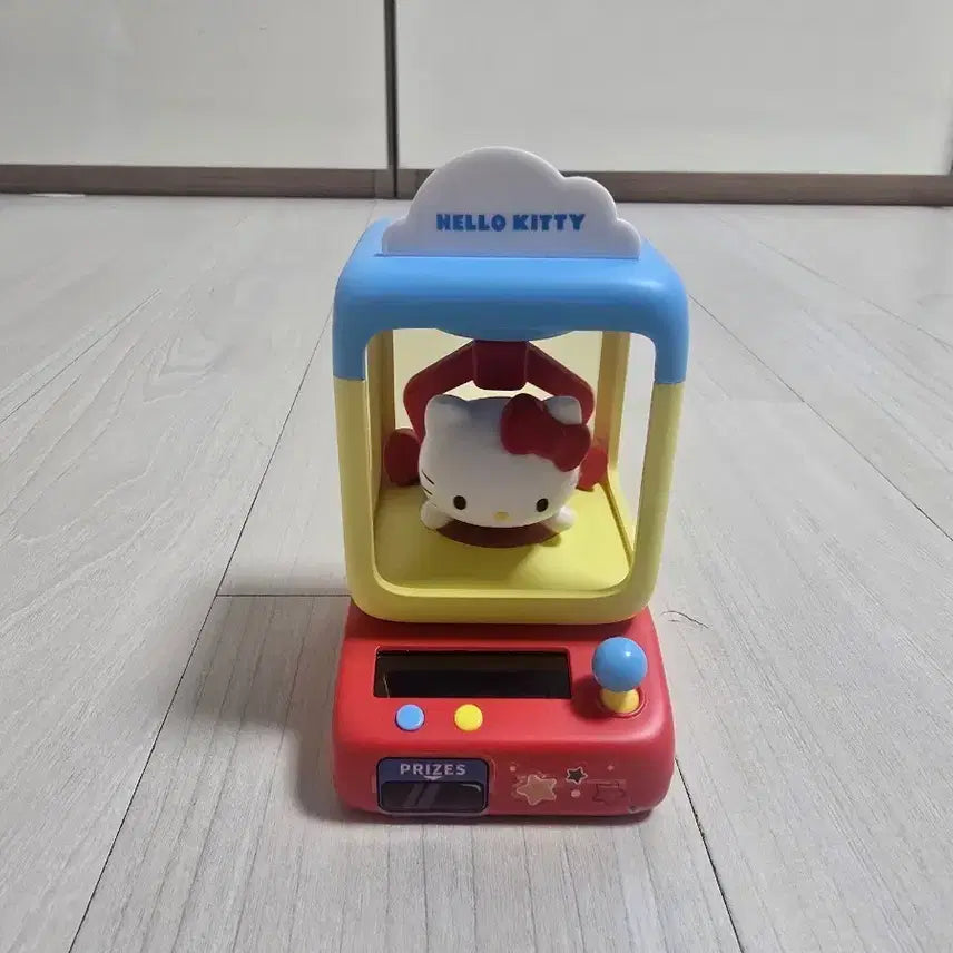 [BUNJANG] Sanrio Hello Kitty Crane Game Figure / 산리오 헬로키티 인형뽑기 피규어