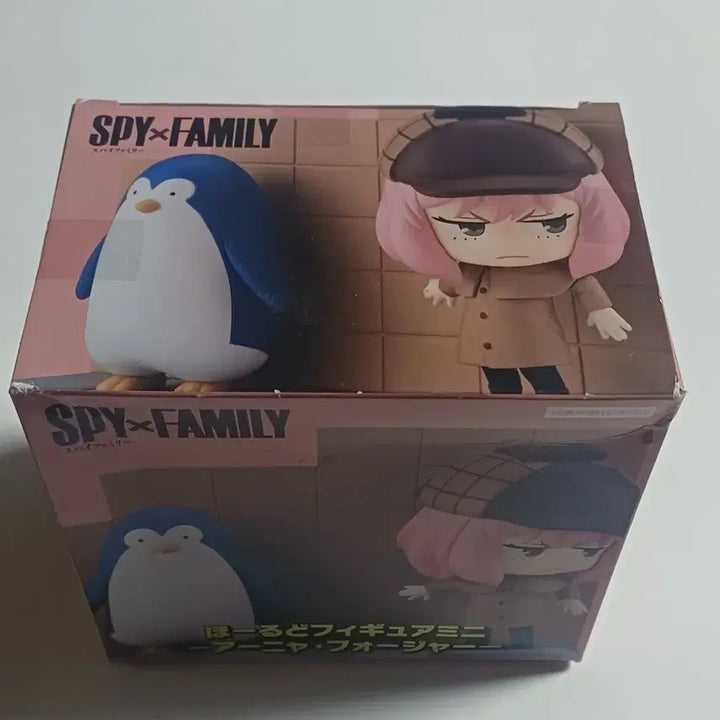 [BUNJANG] Spy x Family Anya Forger Penguin Figure / 스파이 패밀리 아냐포저펭귄 피규어