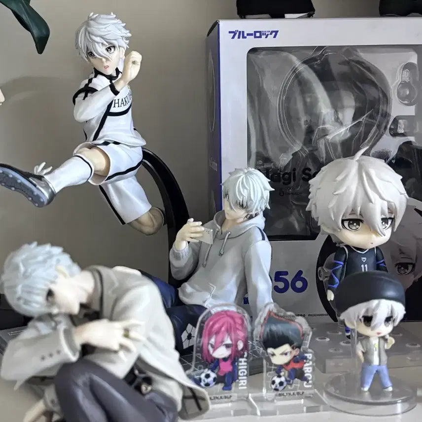 [BUNJANG] Blue Lock Nagi Seishiro Figure Bundle Set (Nendoroid, Noodle Stopper) / 일괄) 블루록 나기 세이시로 피규어 판매 넨도로이드 gem 누들스토퍼
