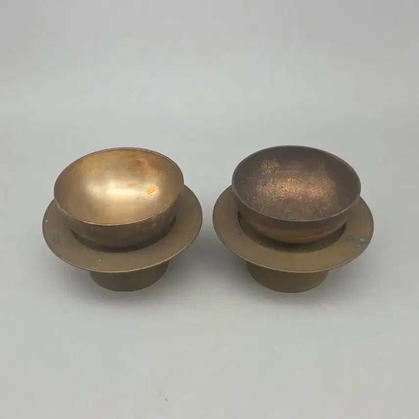 [BUNJANG] Antique Korean Brass Cup Saucer Set (Set of 2) / 골동품 연대좋은 유기 잔잔대 2벌 잔탁 놋쇠