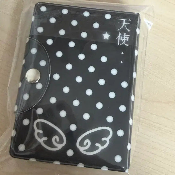 [BUNJANG] Tenshi Dotbook Photocard Holder Black Collect Book / 쿠로님 텐시도트북 포카홀더북 블랙 콜북 콜렉트북