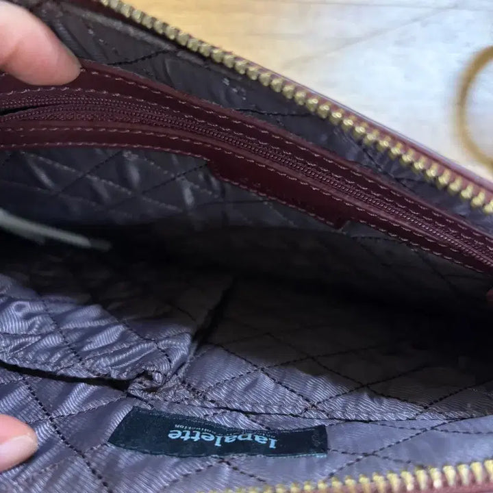 [BUNJANG] Lapalette Crossbody Bag Wine Leather Horse Design / 라빠레트 가방