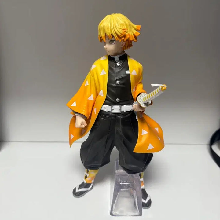 [BUNJANG] Ichiban Kuji Demon Slayer Zenitsu Figure A Prize Box / 이치방쿠지 젠이츠 a상 박스O