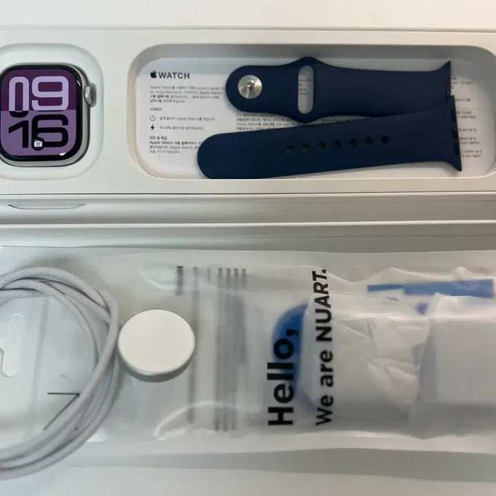[BUNJANG] Apple Watch Series 10 GPS 42mm Silver / 애플워치 Series 10 GPS 42mm 실버